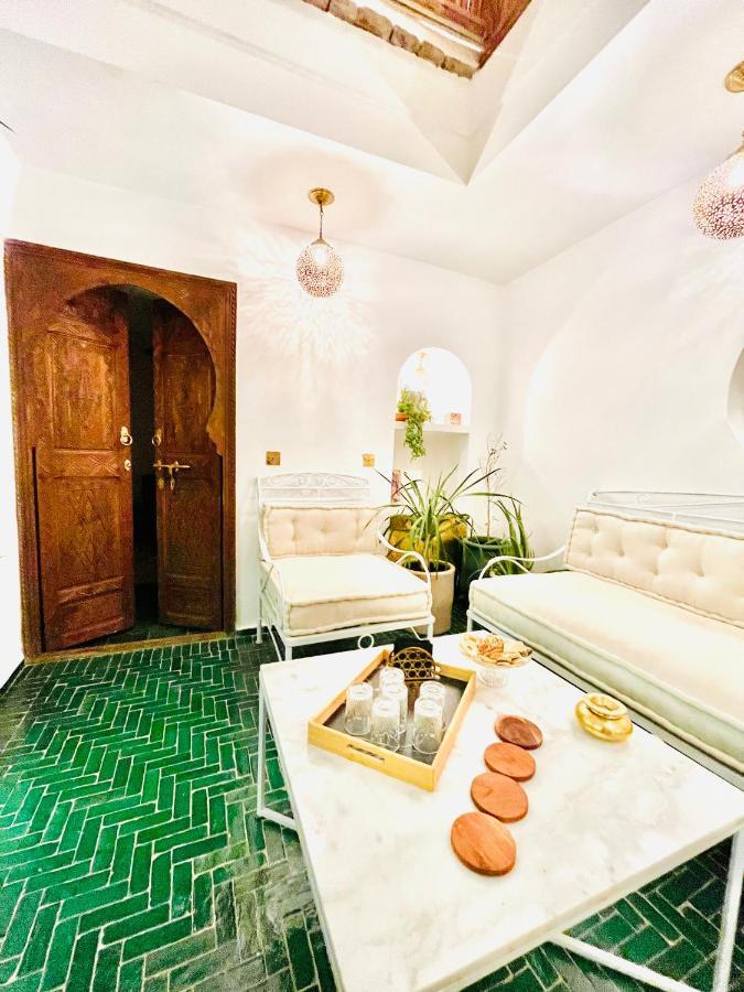 Riad La Berbere Location En Exclusivite A Marrakech Marrakesh Bagian luar foto